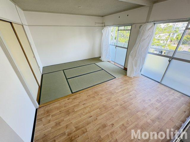 光明台26号棟の内装