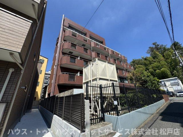 ビラ松濤の外観