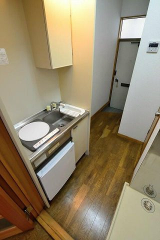 相模原市中央区弥栄１丁目のアパートのキッチン