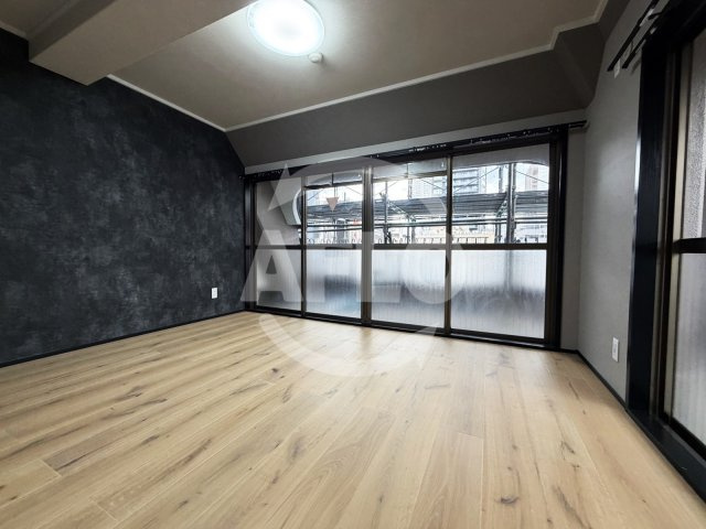 メゾンドール高麗橋　開平小学校区の寝室|メゾンドール高麗橋　リビング