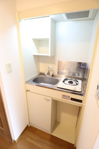 大阪市城東区野江２丁目の賃貸マンションのキッチン