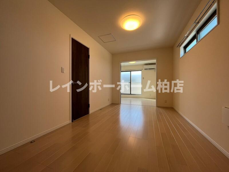 【仲介手数料：50％OFF】対象物件！の居間・リビング