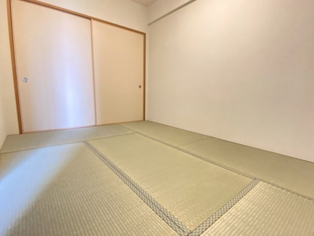 グリーンヒルズ高槻の寝室