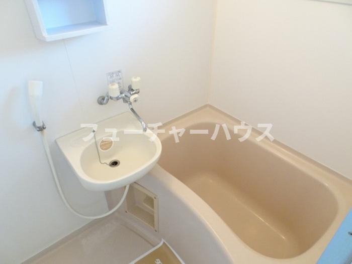 サニーヒルズ薬師台　Ａの洗面所