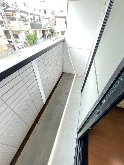 レオパレスツツミ28のバルコニー