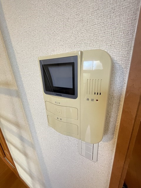 レオパレスドリーム甲東園の居間・リビング