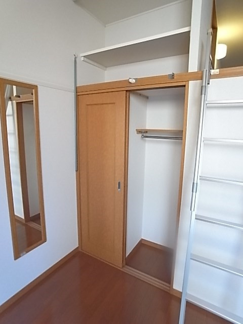 レオパレスSunShineの収納