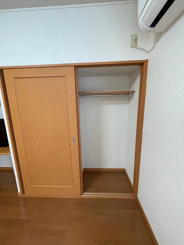 レオパレス月見橋の収納