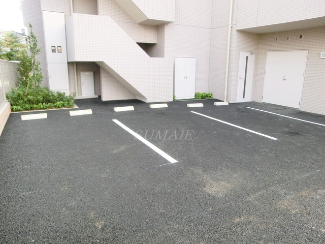 アクシス瑞江の駐車場|敷地内駐車場有り（要確認