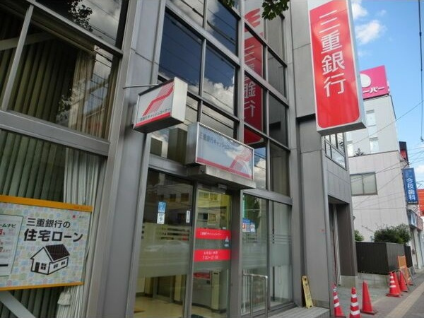 グランパークタワーの周辺