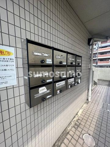 尼崎市南武庫之荘１丁目の賃貸マンションの外観