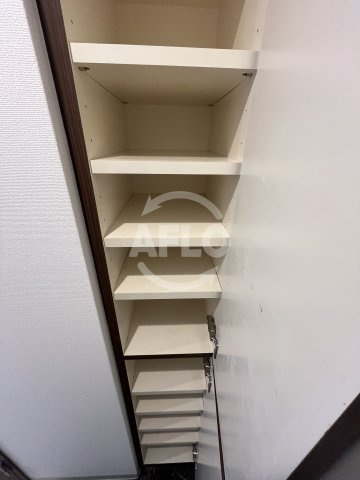 カスターニャ三国本町の内装|シューズボックス