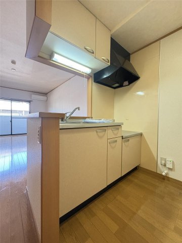ウイングス7番館のキッチン