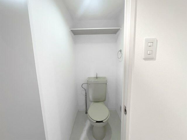 グランコート赤塚弐番館のトイレ