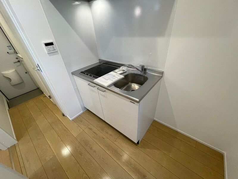 メゾンWO東園田のキッチン