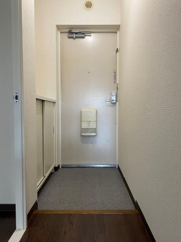 エスポワール白川の玄関
