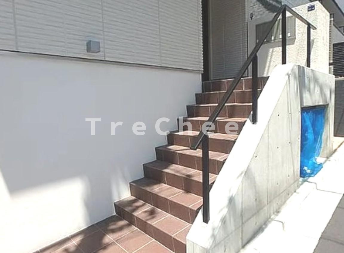 KAIULANIのエントランス