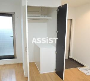 ROOMSの収納