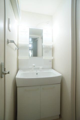 ひびき錦糸町 門田ビルの洗面所