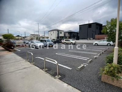 【駐車場】 | セレンディピティⅡ