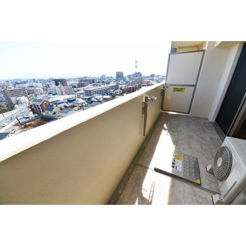 熊本市中央区保田窪１丁目の賃貸マンションのバルコニー