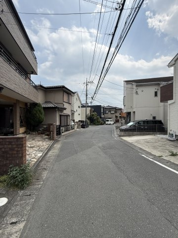 【現地画像あり】綾瀬市寺尾北3丁目　中古戸建　45.94坪の前面道路含む現地写真|セブンイレブンまで徒歩５分◎