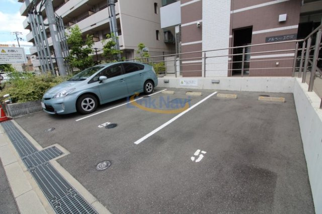 【駐車場】 | メルベーユ西淀