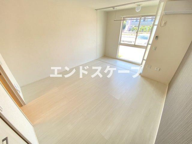 ルビーＤの居間・リビング|高崎、前橋、伊勢崎エリアのお部屋探しはエンドスケープまで！お客様の理想お聞かせ下さい♪
