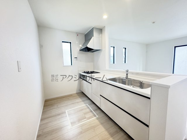 入間市小谷田1丁目・全5棟　新築一戸建　C号棟の区画図|【全5棟・C号棟】カースペース縦列2台分。