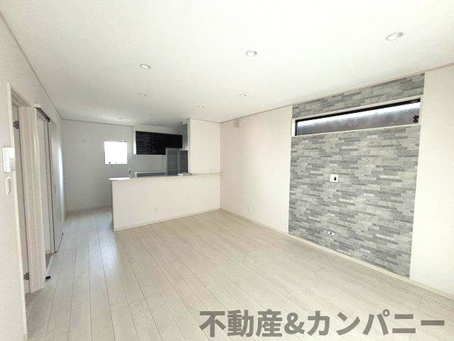 吉藤2丁目の中古戸建の居間・リビング|リビングです