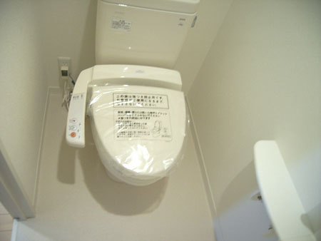 カーサKOYOMOのトイレ|ゆったりとした空間のトイレです