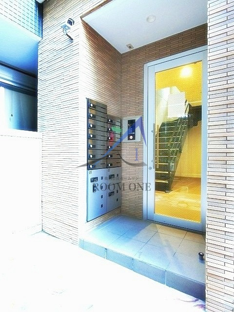 b’CASA Lazo Saiwaiのエントランス|エントランスです。