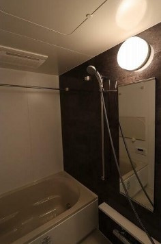 【浴室】 | リバーレ中野坂上 | 追い焚き機能、浴室乾燥機付きバス。