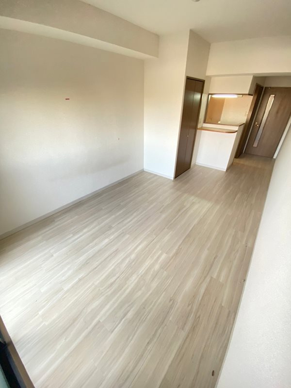 熊本市東区健軍２丁目の賃貸マンションの洋室