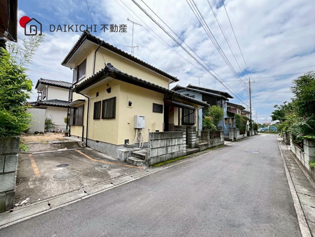 【前面道路含む現地写真】 | 行田市持田5丁目　中古戸建