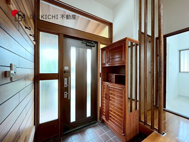 【玄関】 | 行田市持田5丁目　中古戸建