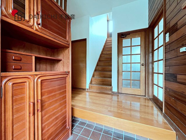 【玄関】 | 行田市持田5丁目　中古戸建
