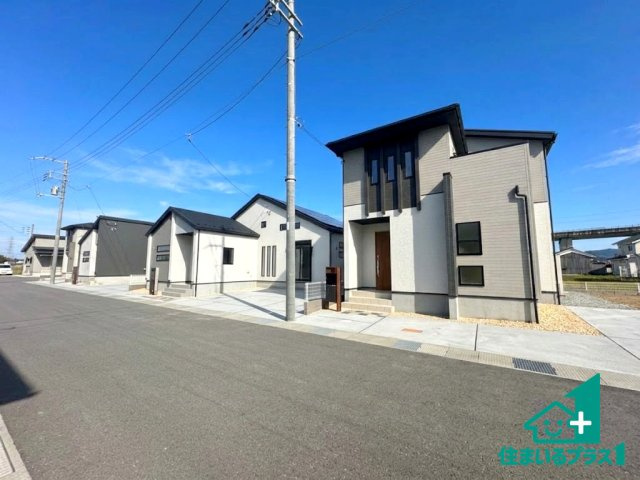 ●磯城郡田原本町黒田　新築一戸建て