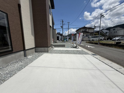【駐車場】 | LIGARE　山形市小白川町５丁目１期 | ★内覧予約でブランド米2kg★