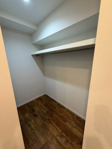 名古屋市東区主税町２丁目の賃貸マンションの収納