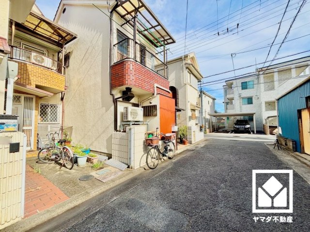 尼崎市瓦宮１丁目の外観