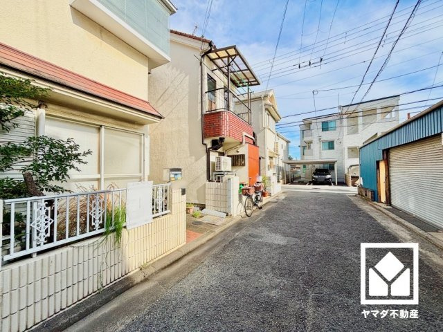 尼崎市瓦宮１丁目の外観