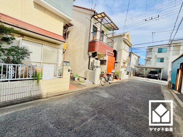 尼崎市瓦宮１丁目の外観