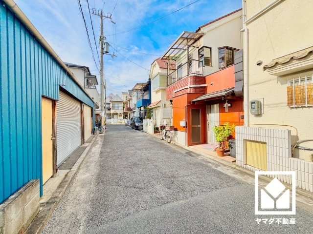 尼崎市瓦宮１丁目の外観