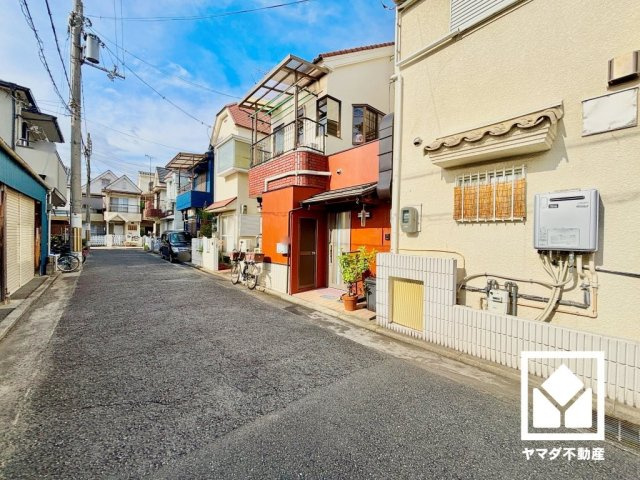 尼崎市瓦宮１丁目の外観