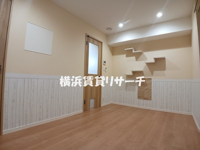 【寝室】 | ファーストシーン