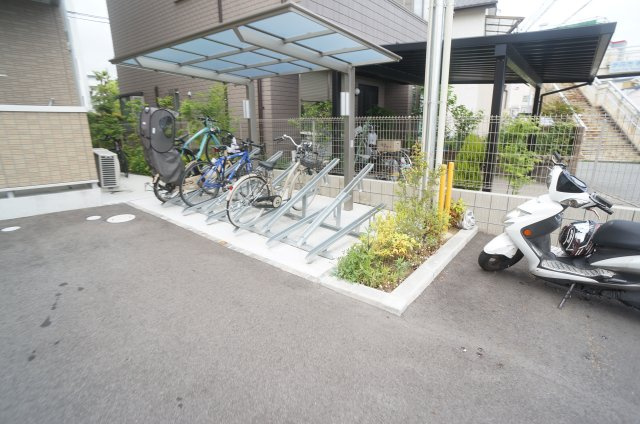 D-room昆陽北のその他共用部分