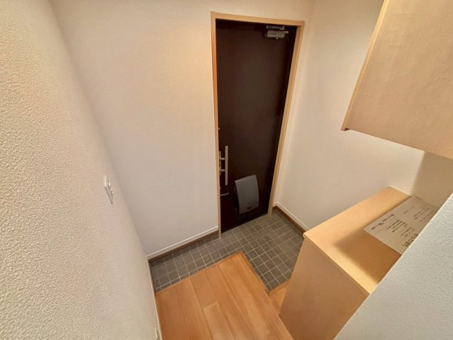 ヴィラーチェ東山の玄関
