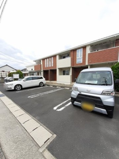 【駐車場】 | フォンテーヌＡ
