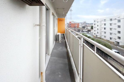 【バルコニー】 | ビレッジハウス塩冶1号棟 | ビレッジハウスの同一物件・同一タイプの間取りの写真です